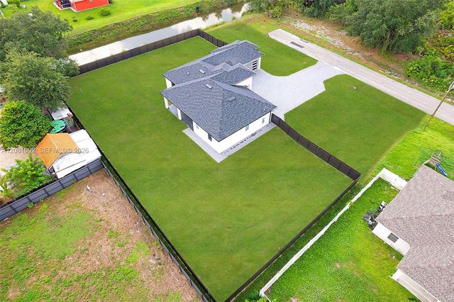 4300 12th ST SW, Lehigh Acres, FL 33976