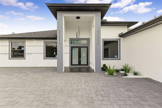 4300 12th ST SW, Lehigh Acres, FL 33976