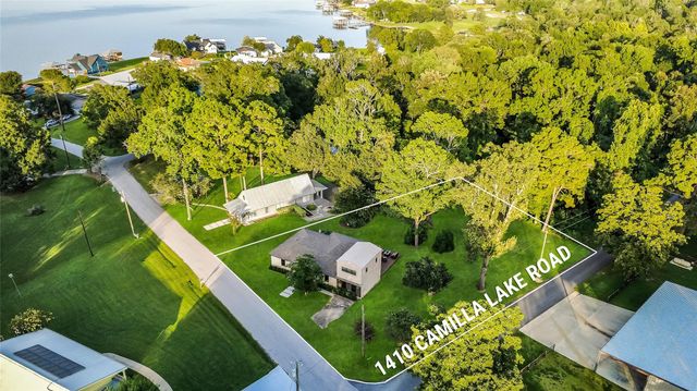 1410 Camilla Lake Road, Coldspring, TX 77331