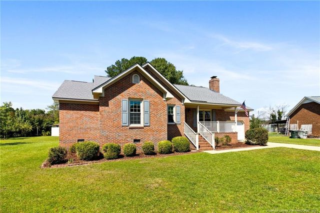 109 Deblyn Court, Pine Level, NC 27568