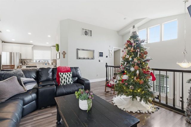 628 Crater Ave, Modesto, CA 95351