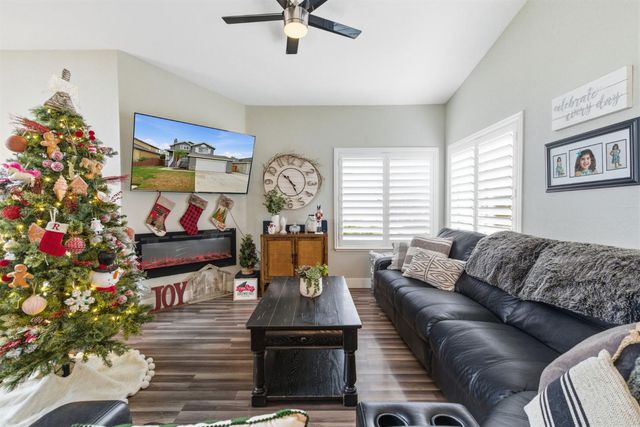 628 Crater Ave, Modesto, CA 95351