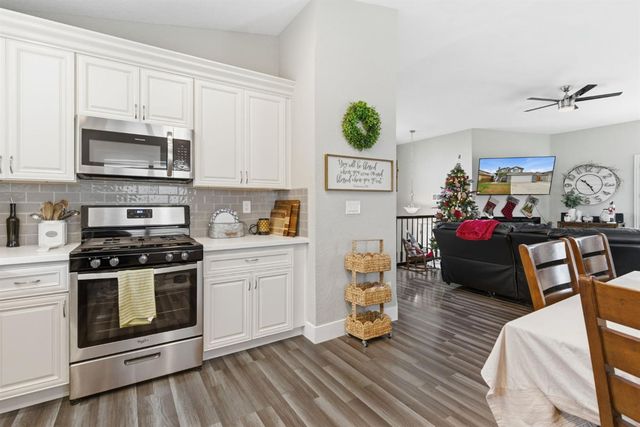 628 Crater Ave, Modesto, CA 95351