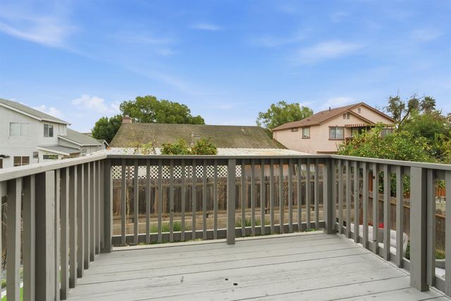 628 Crater Ave, Modesto, CA 95351