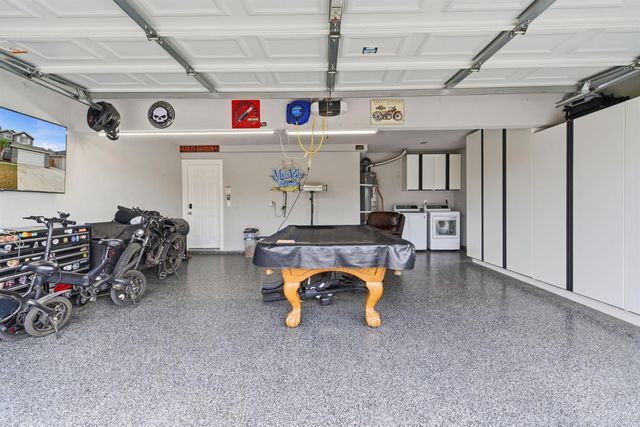 628 Crater Ave, Modesto, CA 95351