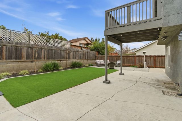 628 Crater Ave, Modesto, CA 95351