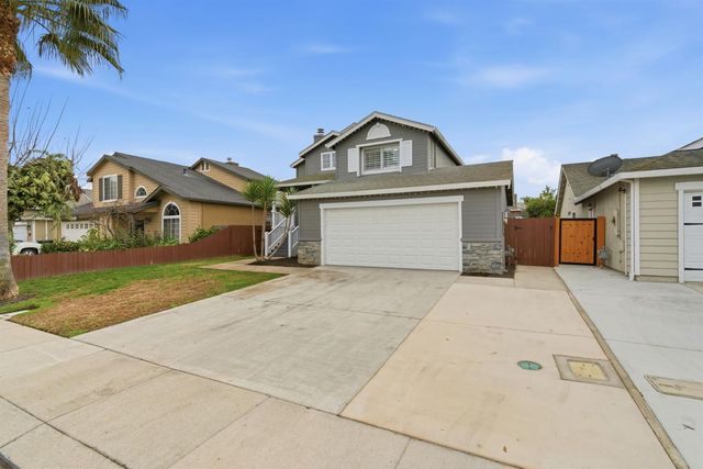 628 Crater Ave, Modesto, CA 95351