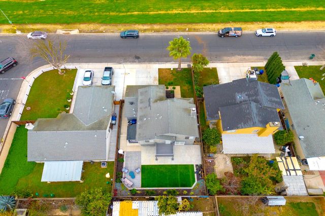 628 Crater Ave, Modesto, CA 95351