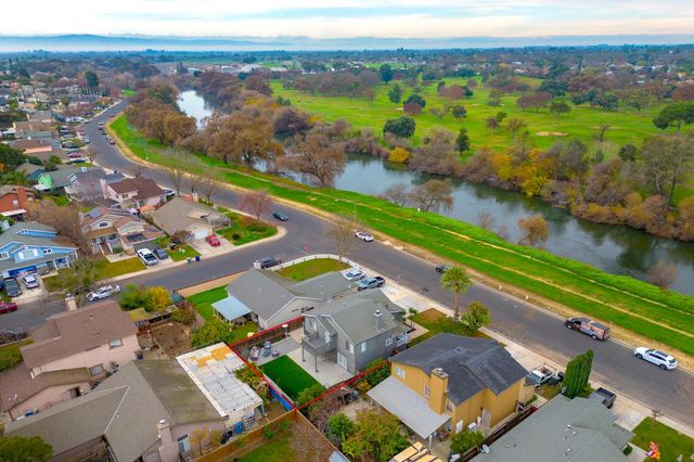 628 Crater Ave, Modesto, CA 95351