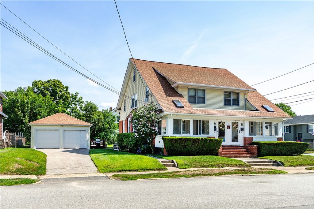 113 Beckwith Street, Cranston, RI 02910