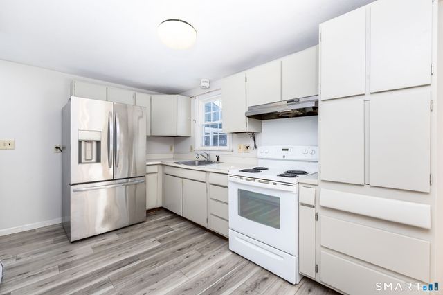 72 Northview Drive, South Windsor, CT 06074