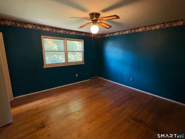 75 Saltonstall Parkway 22, East Haven, CT 06512