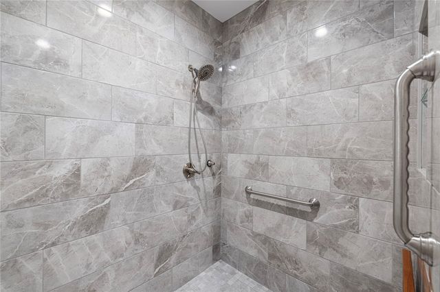 35 Abbey Road, South Kingstown, RI 02879