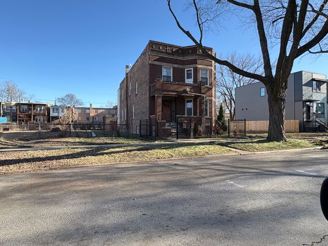 6417 S Rhodes Avenue, Chicago, IL 60637