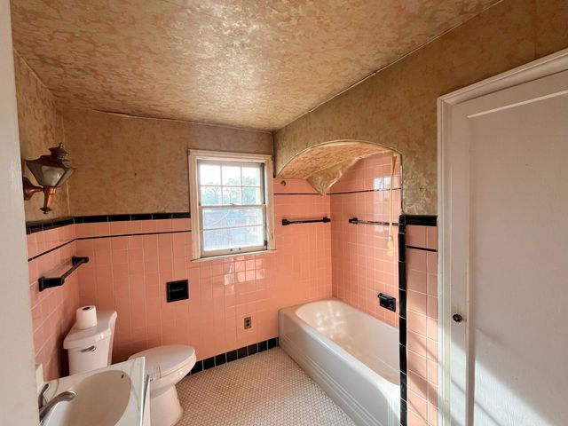 9909 Coyle Street, Detroit City, MI 48227