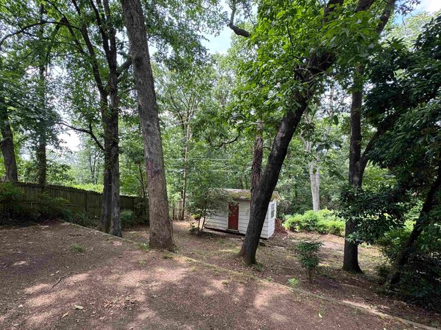 6710 Kavanaugh Pl, Little Rock, AR 72207