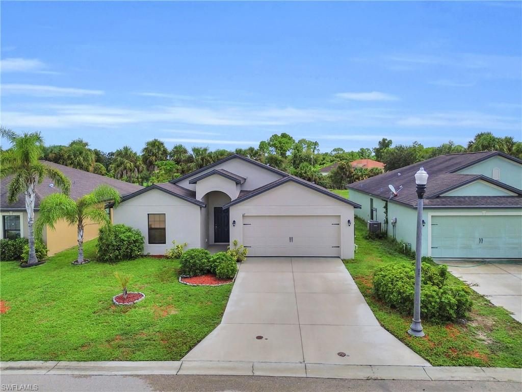 169 Shadow Lakes DR, LEHIGH ACRES, FL 33974 — exterior