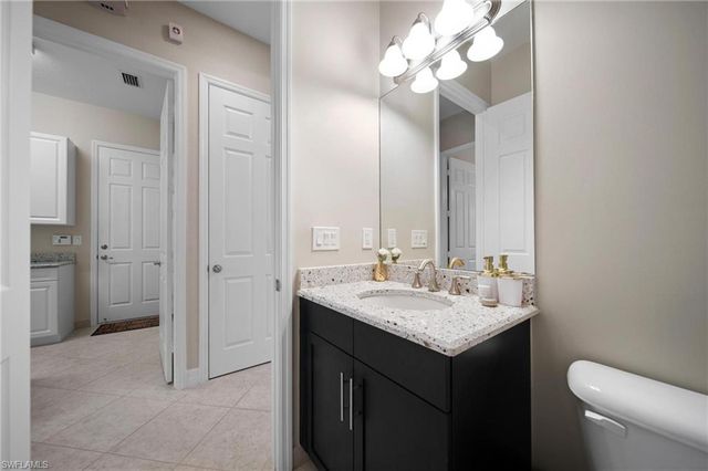 2866 Cinnamon Bay CIR, Naples, FL 34119