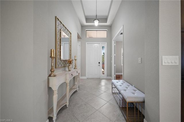 2866 Cinnamon Bay CIR, Naples, FL 34119