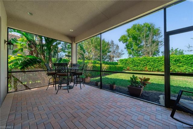 2866 Cinnamon Bay CIR, Naples, FL 34119
