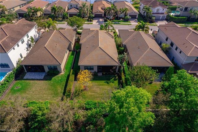 2866 Cinnamon Bay CIR, Naples, FL 34119