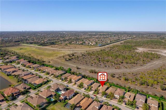 2866 Cinnamon Bay CIR, Naples, FL 34119