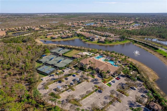2866 Cinnamon Bay CIR, Naples, FL 34119
