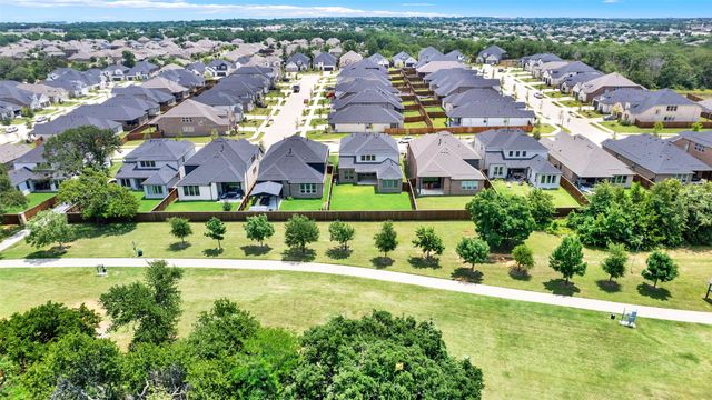 4704 Hammerstein Boulevard, Denton, TX 76210