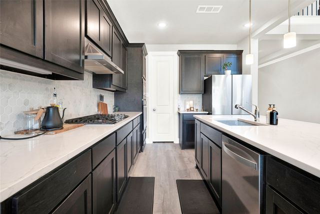 4704 Hammerstein Boulevard, Denton, TX 76210