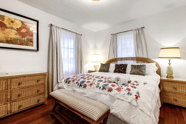 609 S Arnold Avenue S, Lantana, FL 33462