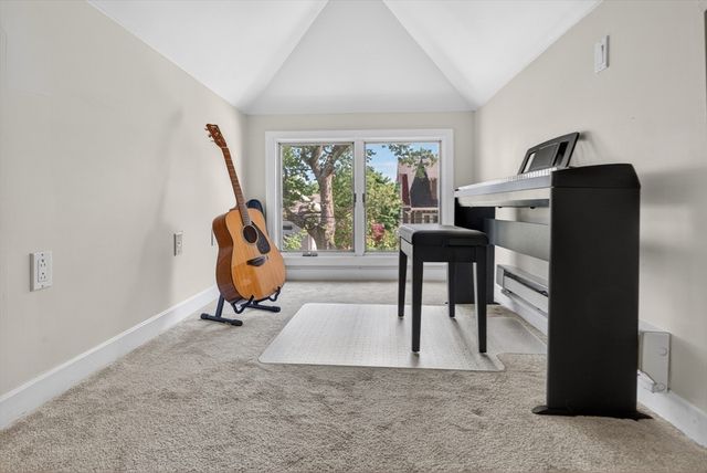 288 Auburndale Ave B, Newton, MA 02466