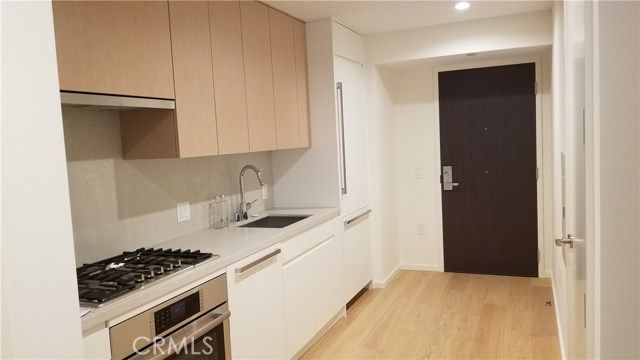 877 Francisco Street 1823, Los Angeles, CA 90017