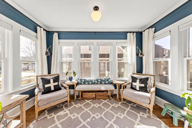 1921 Underwood AVENUE, Wauwatosa, WI 53213