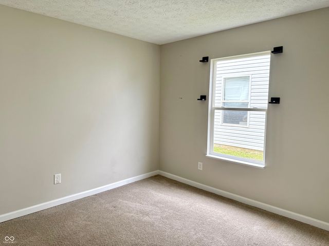 6027 Lakeside Manor Avenue, Indianapolis, IN 46254