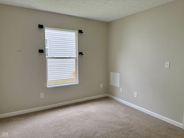 6027 Lakeside Manor Avenue, Indianapolis, IN 46254