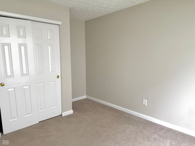 6027 Lakeside Manor Avenue, Indianapolis, IN 46254