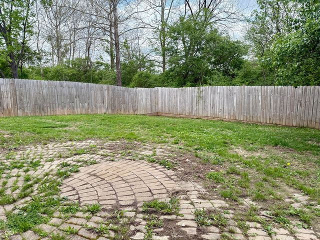 6027 Lakeside Manor Avenue, Indianapolis, IN 46254