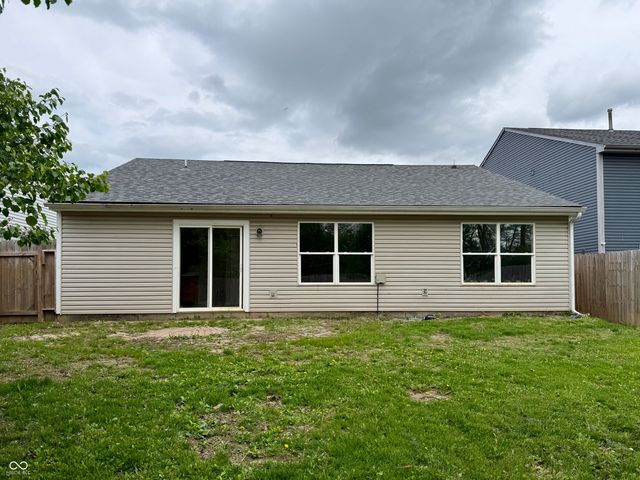 6027 Lakeside Manor Avenue, Indianapolis, IN 46254