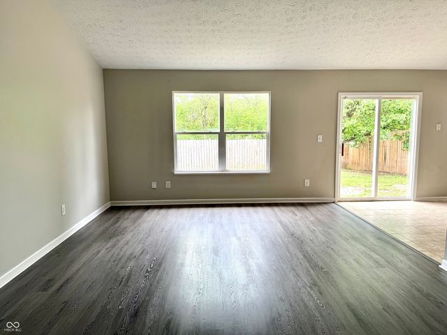 6027 Lakeside Manor Avenue, Indianapolis, IN 46254