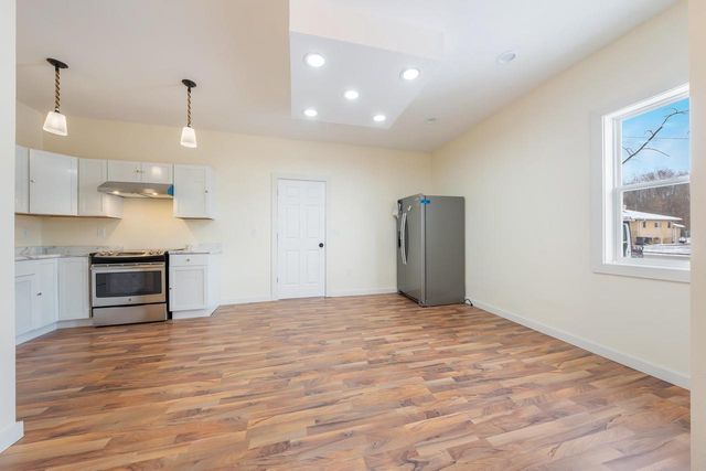 161 S JOHNSON STREET, Berlin, WI 54923