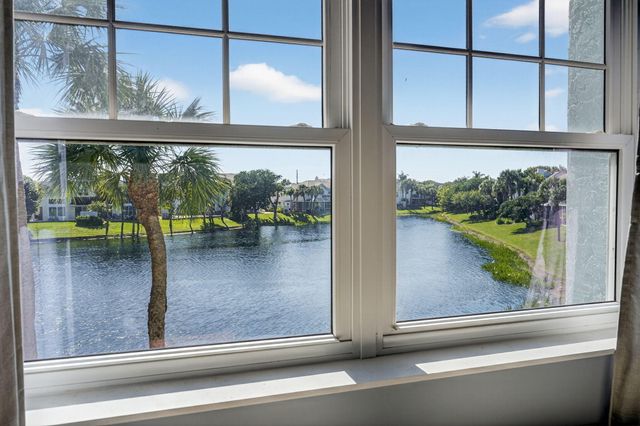 805 Mainsail Circle, Jupiter, FL 33477