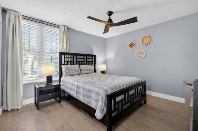 805 Mainsail Circle, Jupiter, FL 33477