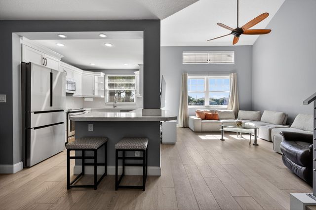 805 Mainsail Circle, Jupiter, FL 33477