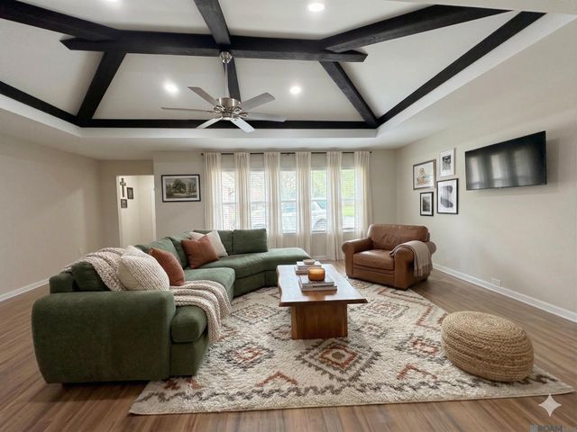 17365 Levern Stafford Rd, Prairieville, LA 70769