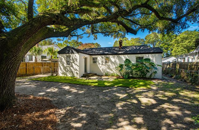 68 Avondale Avenue, Charleston, SC 29407