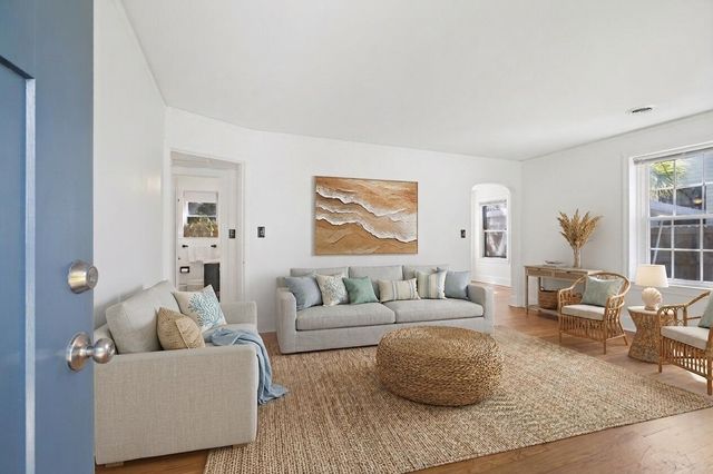 68 Avondale Avenue, Charleston, SC 29407