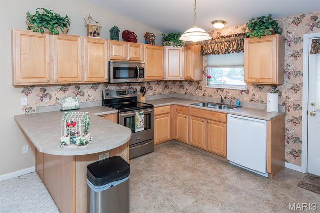 2123 Berrywood Court, Arnold, MO 63010