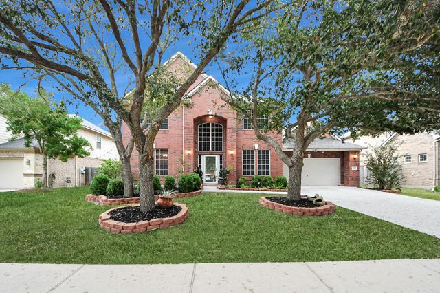 3003 Birch Landing Court, Pearland, TX 77584