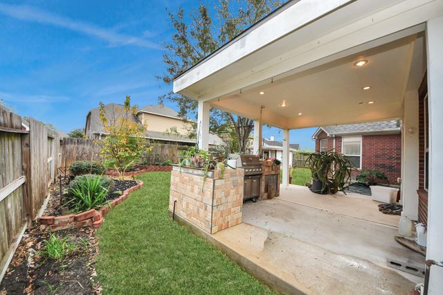 3003 Birch Landing Court, Pearland, TX 77584