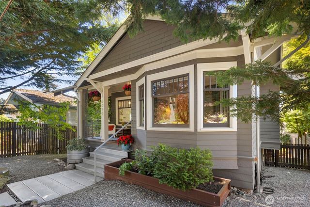 6029 45th Avenue SW, Seattle, WA 98136
